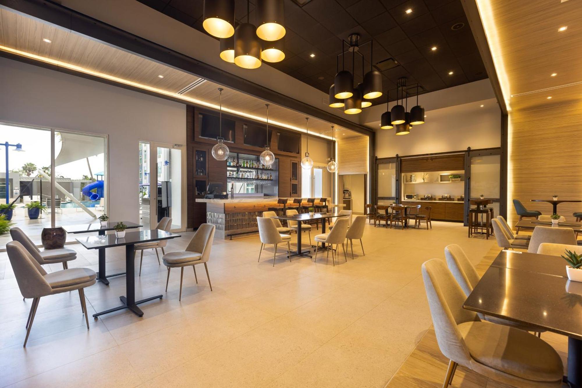 Four Points By Sheraton Caguas Real Exterior photo