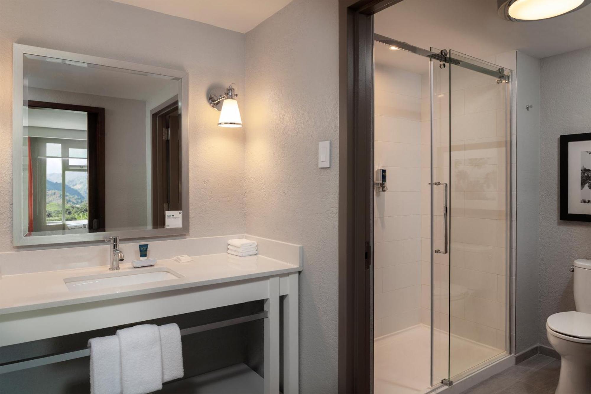 Four Points By Sheraton Caguas Real Exterior photo