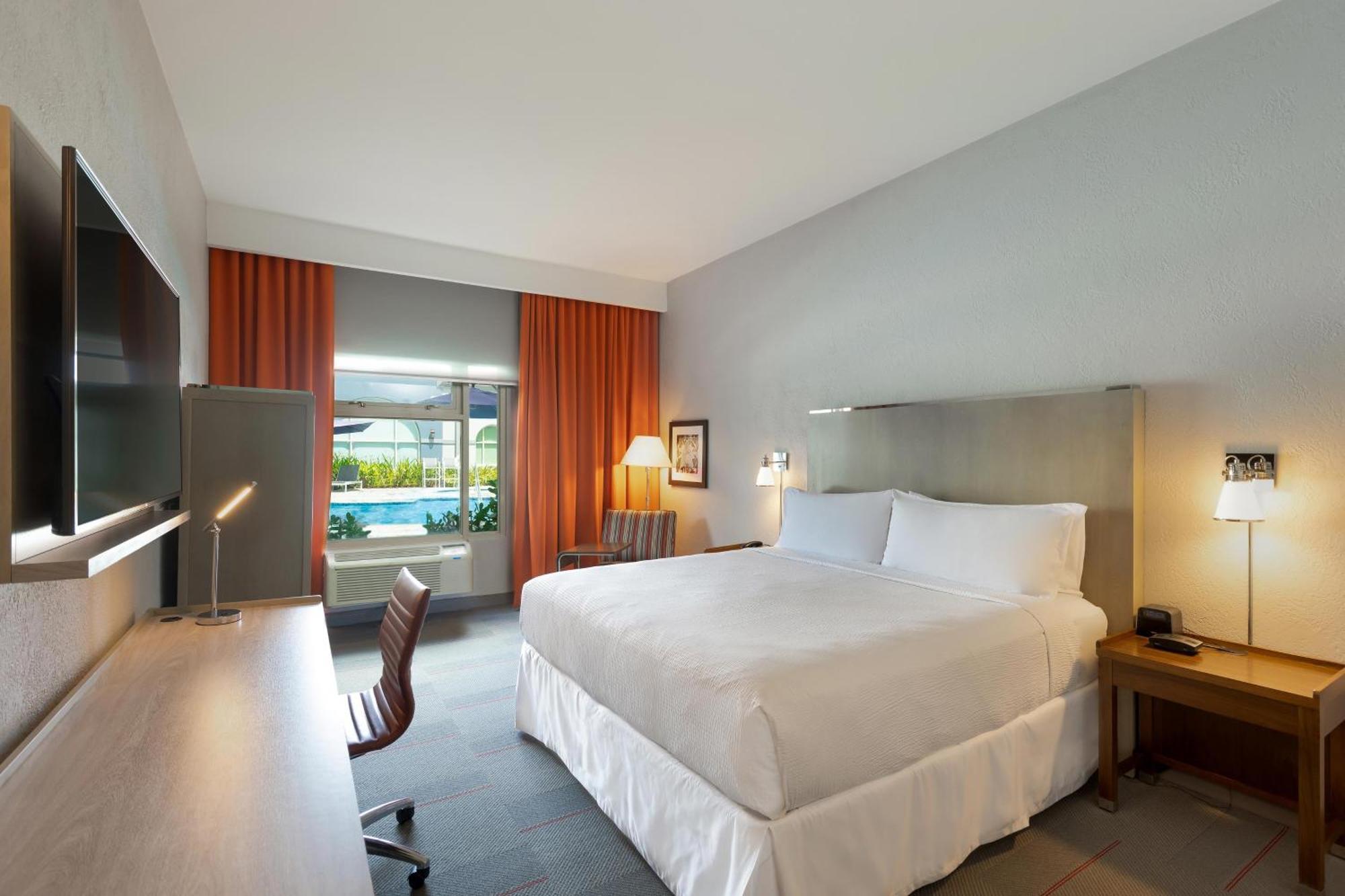 Four Points By Sheraton Caguas Real Exterior photo