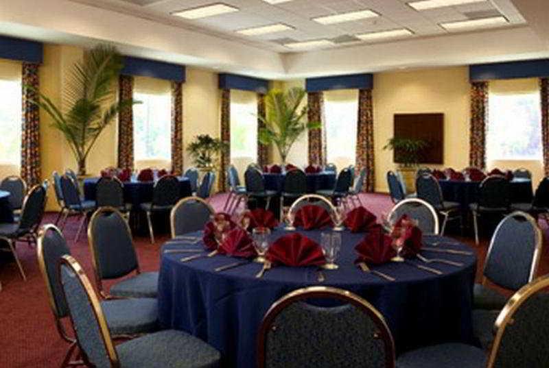 Four Points By Sheraton Caguas Real Restaurant photo